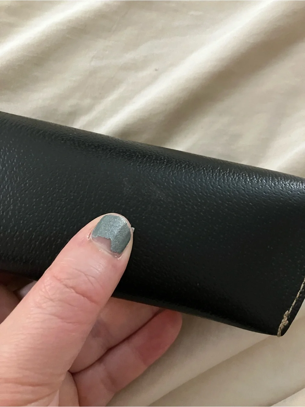 Kate Spade New York Black faux Leather Envelope Glasses Case Logo Lining